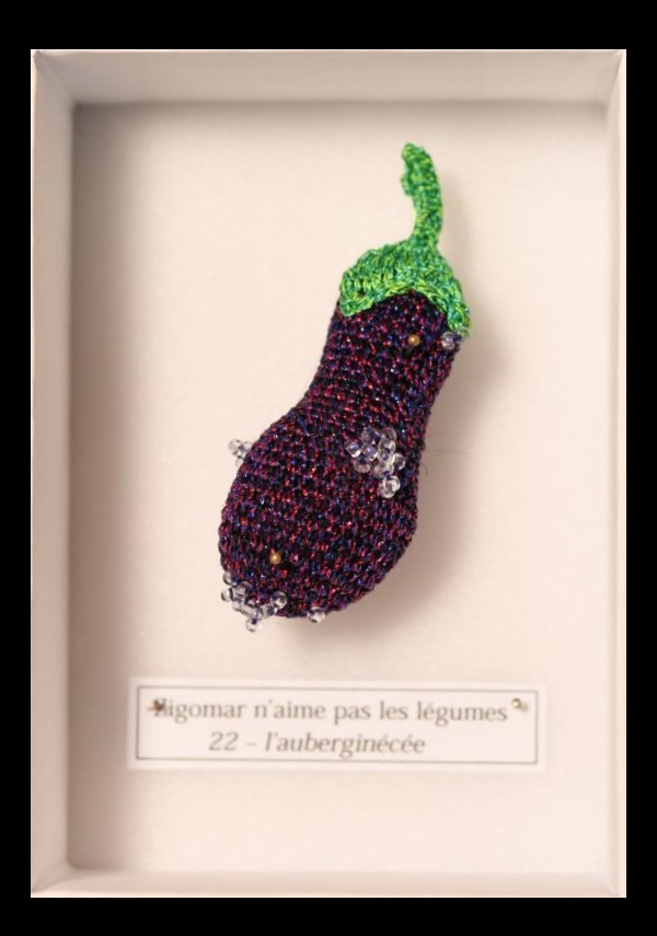 « ZAPL22 – l’auberginécée » Crochet, broderie perles Olivia Ferrand - 11/2020